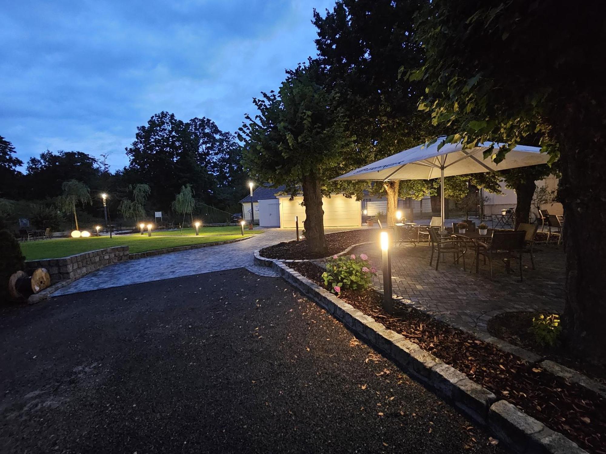 Parkhotel Senftenberg Exterior photo